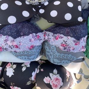 5 Bras 34B